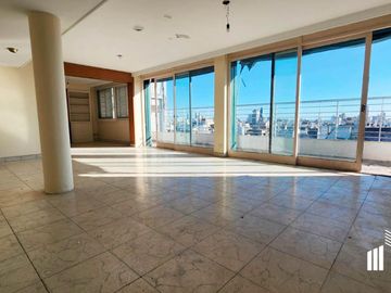 Departamento en venta 4 dormitorios  ubicación estratégica Centro Rosario