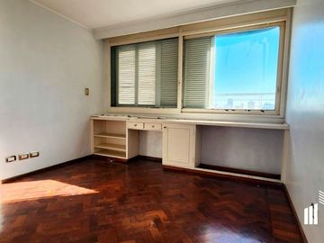 Departamento en venta 4 dormitorios  ubicación estratégica Centro Rosario
