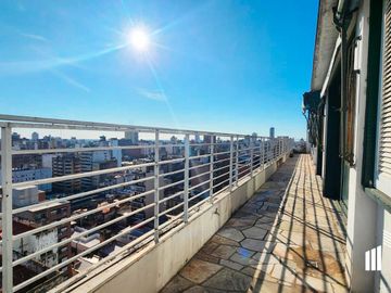 Departamento en venta 4 dormitorios  ubicación estratégica Centro Rosario
