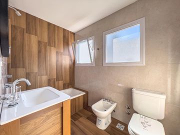 Excelente Dúplex de Calidad a Estrenar en Venta en Ituzaingó