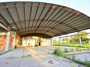Naves Industriales