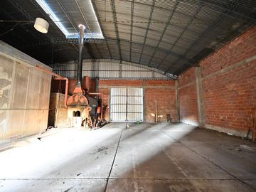 Naves Industriales