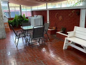 CASA EN SATELITE IDEAL PARA REMODELAR
