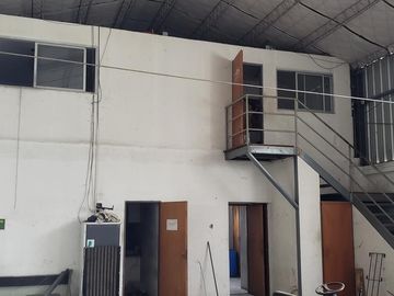 Predio de 3 Hectáreas en F. Varela con Oficinas, Nave Industrial y Depósito (SE ESCUCHAN OFERTAS!!!)