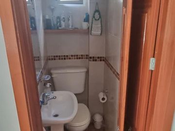 Av. Pueyrredón 600 Departamento en venta 3 ambientes en 1er. piso por escalera.