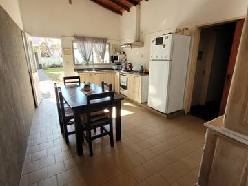 Chalet  4 amb sobre lote de 460m²! - villa Gobernador Udaondo