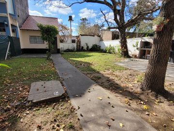 Chalet  4 amb sobre lote de 460m²! - villa Gobernador Udaondo