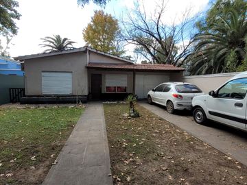 Chalet  4 amb sobre lote de 460m²! - villa Gobernador Udaondo