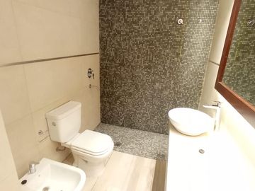 VENTA - AV. Francia / Rioja - 1 dorm