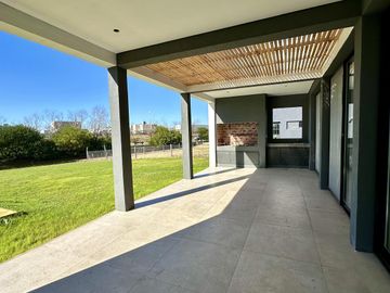 VENTA, CASA, EL CANTÓN, GOLF, LOTE AL 100