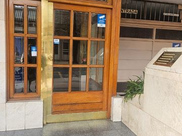 Departamento en venta - 2 Dormitorios 1 Baño - 67Mts2 - Vicente López