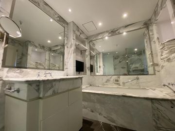 Alvear Icon. Exclusiva Residencia. Vista y Equipamiento Insuperable. Ideal altos ejecutivos y embajadas