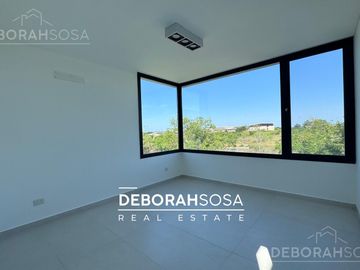 Casa en Venta 4 ambientes con pileta Puertos Zona Norte