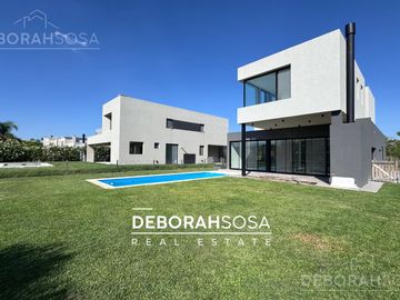 Casa en Venta 4 ambientes con pileta Puertos Zona Norte