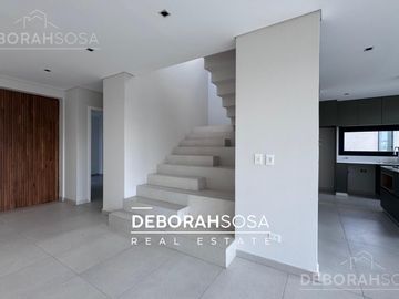 Casa en Venta 4 ambientes con pileta Puertos Zona Norte