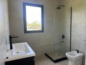 Venta Casa a estrenar - Barrio Privado Santo Tomas - Pilar | VCO Propiedades