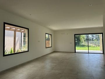 Venta Casa a estrenar - Barrio Privado Santo Tomas - Pilar | VCO Propiedades