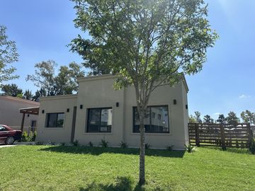 Venta Casa a estrenar - Barrio Privado Santo Tomas - Pilar | VCO Propiedades