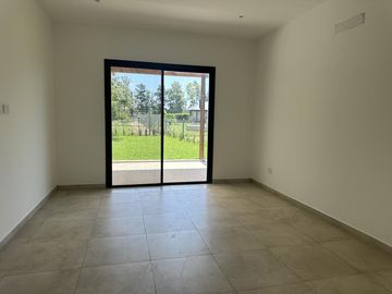 Venta Casa a estrenar - Barrio Privado Santo Tomas - Pilar | VCO Propiedades