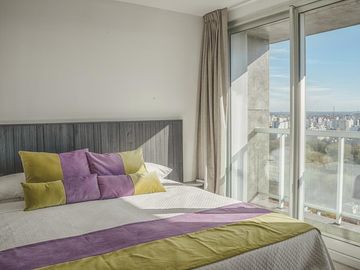 Alquiler por dia, departamento de 4 ambientes con vista al mar en La Perla para 6 personas