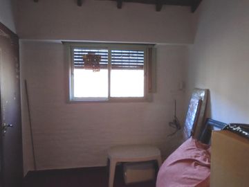 VENTA DÚPLEX DE 4 AMBIENTES EN OLIVOS