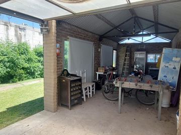 Casa de 4 Amb. a la venta en cañuelas