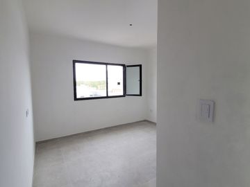 VENDE DÚPLEX A ESTRENAR EN CIPOLLETTI, 3 DORMITORIOS