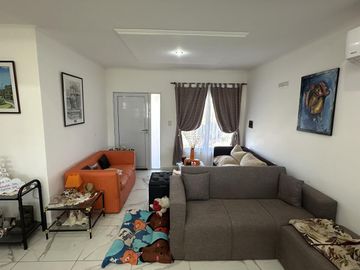 Casa de 3 dormitorios en Hugues