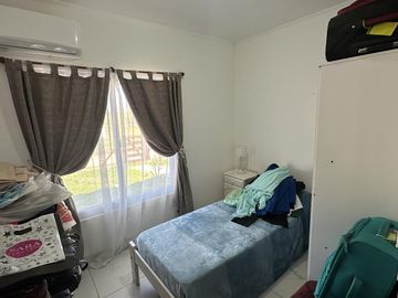 Casa de 3 dormitorios en Hugues