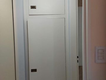 VENTA DEPARTAMENTO 2 AMBIENTES  LUMINOSO CON COCHERA Y BALCON, APTO CREDITO