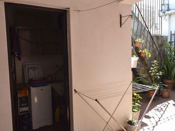 Casa en Ludueña - Apto crédito - Cochera - Una sola planta