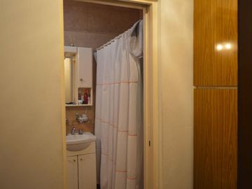 Casa en Ludueña - Apto crédito - Cochera - Una sola planta