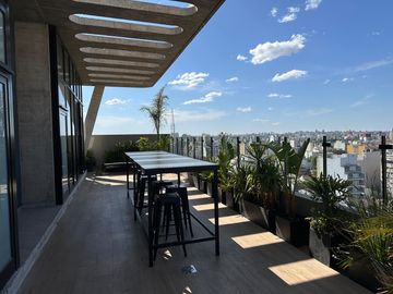 Departamento de 3 ambientes a estrenar. Full Amenities.