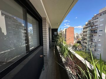 Departamento de 3 ambientes a estrenar. Full Amenities.
