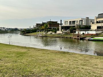 Terreno lote en venta en Virazon