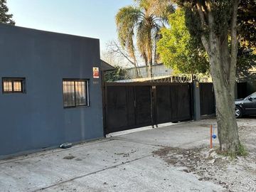 Terreno en San Isidro Apto estacionamiento, oficinas y residencia