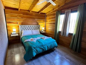 COMPLEJO DE CABAÑAS EN SANTA MONICA - CALAMUCHITA