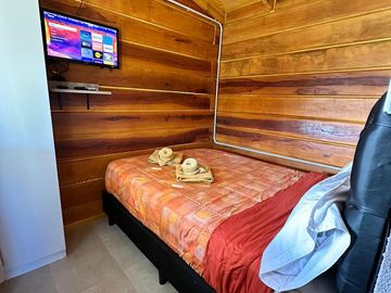 COMPLEJO DE CABAÑAS EN SANTA MONICA - CALAMUCHITA