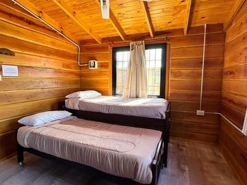 COMPLEJO DE CABAÑAS EN SANTA MONICA - CALAMUCHITA