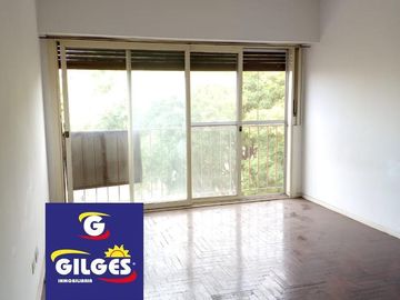 Venta Departamento 1 Amb. en Ramos Mejia Buen Estado y Excelente Ubicación