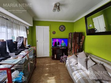 Casa y Taller zona urbana Bariloche en venta - Oportunidad