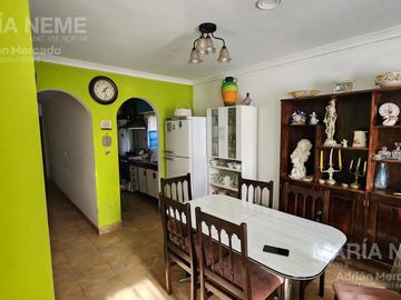 Casa y Taller zona urbana Bariloche en venta - Oportunidad