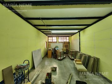 Casa y Taller zona urbana Bariloche en venta - Oportunidad