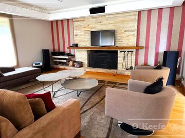 Casa en  venta 7 ambientes en Arelauquen  Lote R8