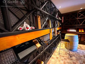 Casa en  venta 7 ambientes en Arelauquen  Lote R8