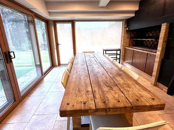 Casa en  venta 7 ambientes en Arelauquen  Lote R8
