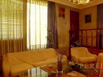 VENTA - Única en su estilo Casa - 4 dormitorios - De Vicenzo Grande