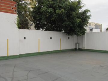 Cochera en alquiler en La Plata - Dacal Bienes Raíces