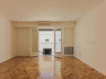 Venta Departamento 3 ambientes Recoleta Balcon