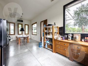 Casa en venta - Barrio Fincas de San Vicente Chacras